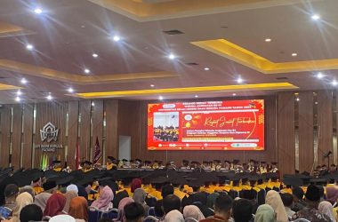 Suasana wisuda angkatan ke- 91. Sumber : Suarakampus.com